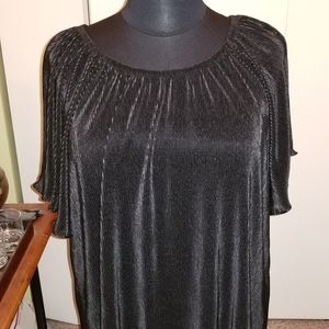 NWOT Off-Shoulder Pleated Tunic